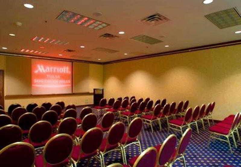 Tulsa Marriott Southern Hills Екстер'єр фото