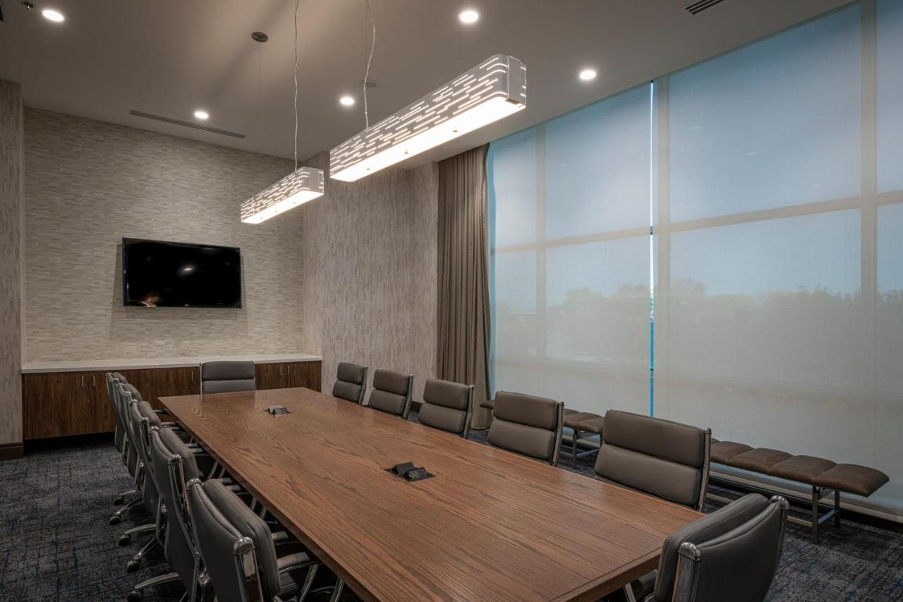 Tulsa Marriott Southern Hills Екстер'єр фото