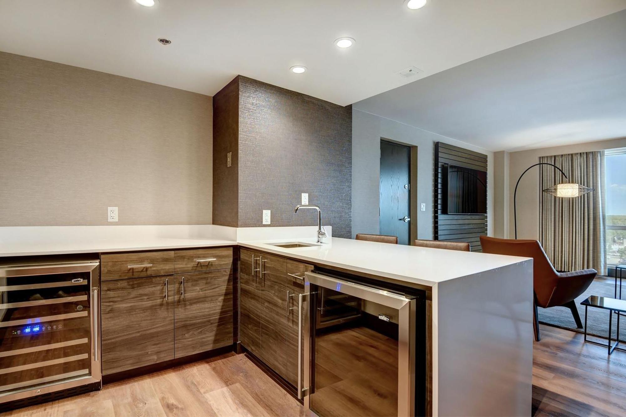 Tulsa Marriott Southern Hills Екстер'єр фото