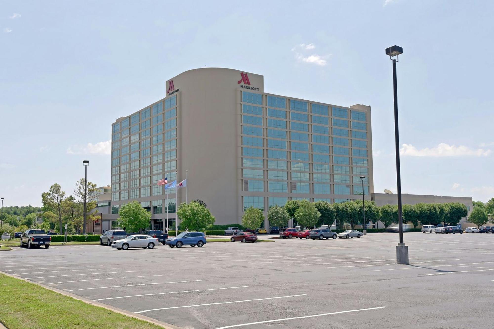 Tulsa Marriott Southern Hills Екстер'єр фото
